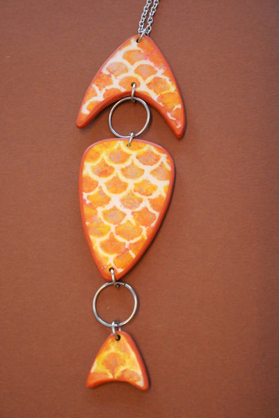 Fish long necklace
