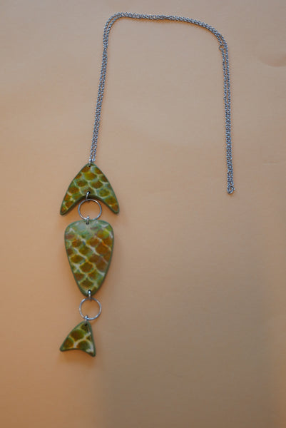 Fish long necklace