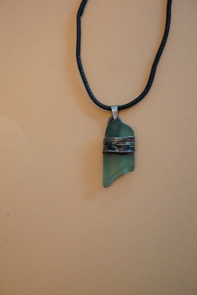 Frosted glass pendant