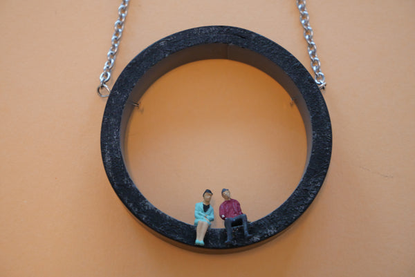 "Wheel" long necklace