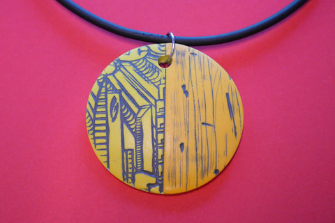Plate choker necklace